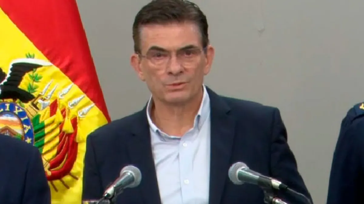 Paz ratifica propuesta de poner al 85% de trabajadores informales en el centro de la economía